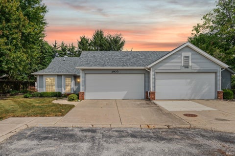 Tiny photo for 1903 Twin Oaks Lane, Lafayette, IN 47905 (MLS # 202638063)
