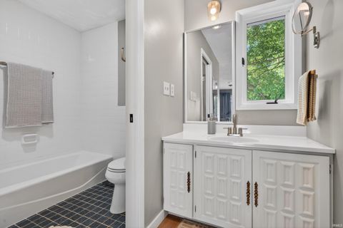 Tiny photo for 2129 N State Road 17, Logansport, IN 46947 (MLS # 202617984)