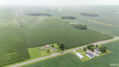 Tiny photo for 800 E County Road, Walton, IN 46994 (MLS # 202634440)