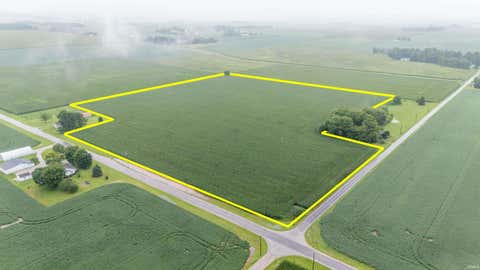 Photo of 800 E County Road, Walton, IN 46994 (MLS # 202634440)