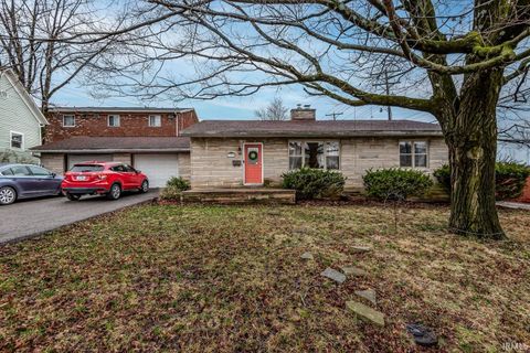 Photo of 120 E Dixie Street, Bloomington, IN 47401 (MLS # 202607683)