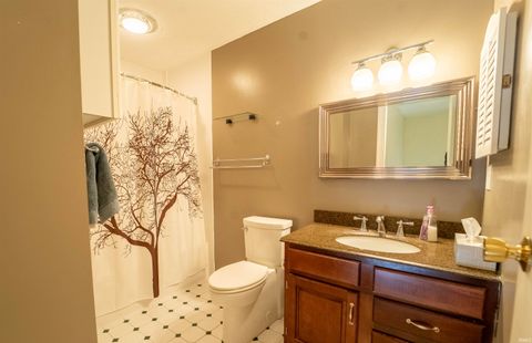 Tiny photo for 1009 N Hickory Ln, Kokomo, IN 46901 (MLS # 202549947)