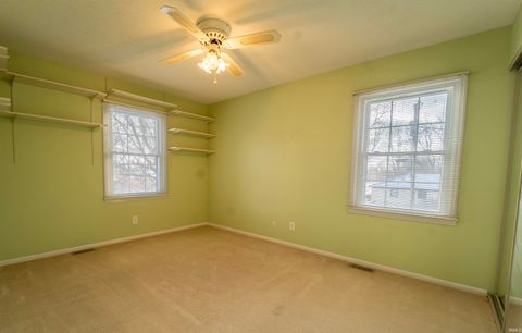 Tiny photo for 1009 N Hickory Ln, Kokomo, IN 46901 (MLS # 202549947)