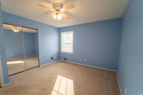 Tiny photo for 1009 N Hickory Ln, Kokomo, IN 46901 (MLS # 202549947)