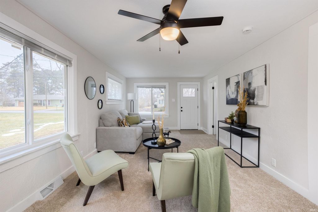 Photo of 19624 Palisade Avenue, South Bend, IN 46637 (MLS # 202600826)