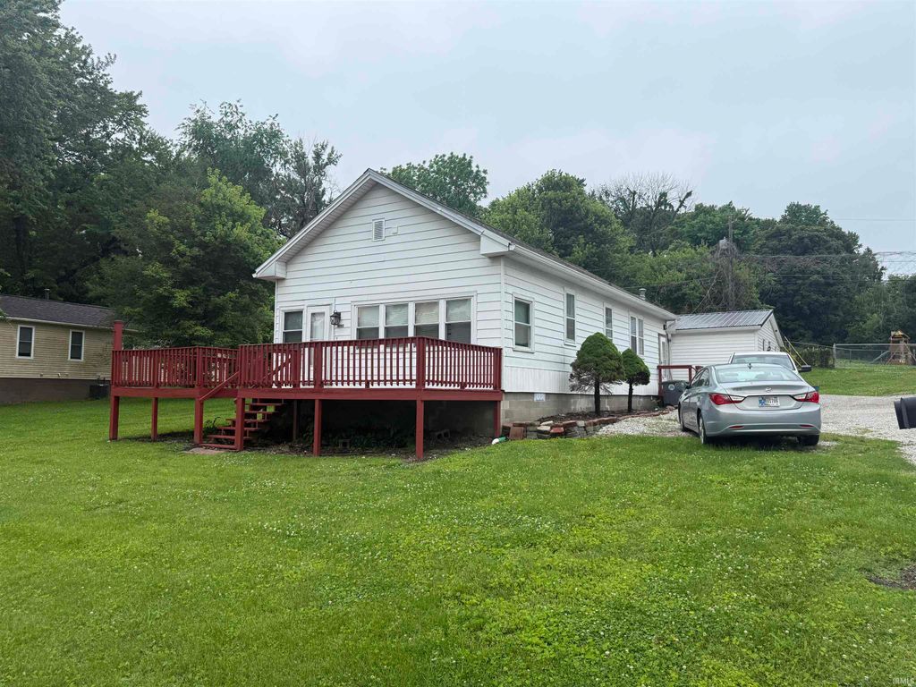 Photo of 4100 Claremont Avenue, Evansville, IN 47712 (MLS # 202619292)