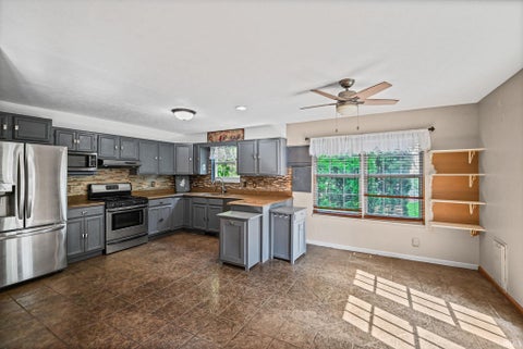 Tiny photo for 4913 Autumn Lane, Lafayette, IN 47909 (MLS # 202630981)