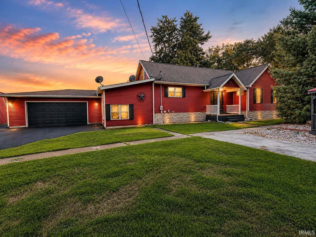 Photo of 1825 W 700 North, Rensselaer, IN 47978 (MLS # 202630725)