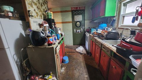 Tiny photo for 3880 W County Rd 1400 S Street, Kokomo, IN 46901 (MLS # 202600190)