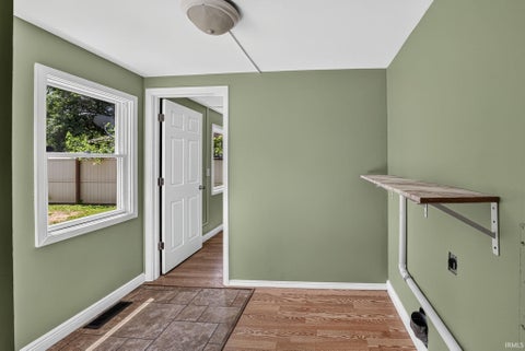 Tiny photo for 602 W Elm Street, New Carlisle, IN 46552 (MLS # 202627721)