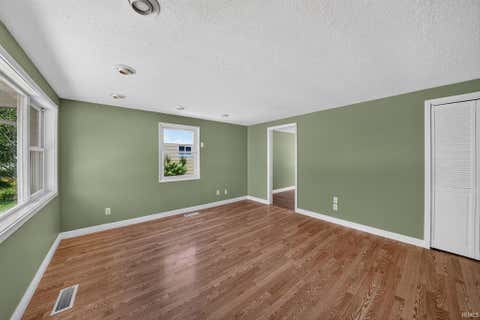 Tiny photo for 602 W Elm Street, New Carlisle, IN 46552 (MLS # 202627721)