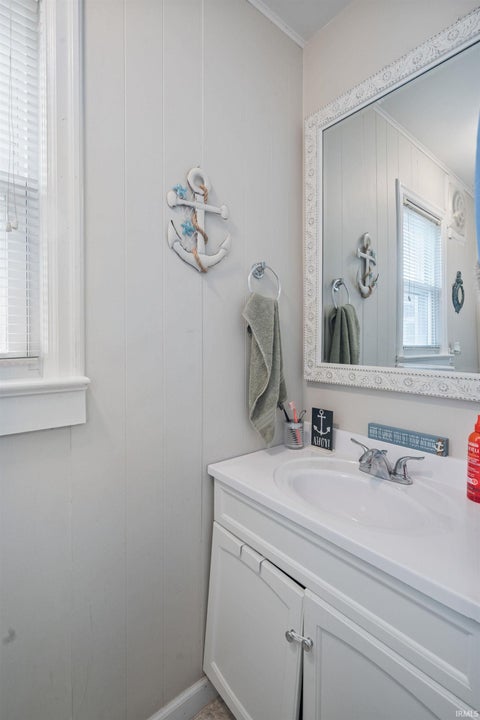 Tiny photo for 303 S Western Avenue, Kokomo, IN 46901 (MLS # 202621271)