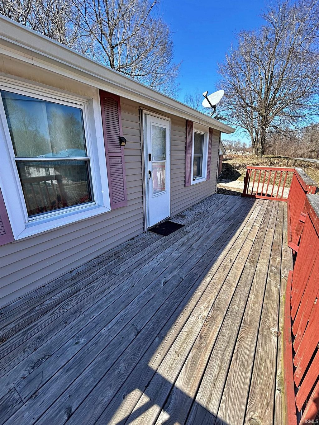 Photo of 332 N Cavins Street, Bloomfield, IN 47424 (MLS # 202606603)