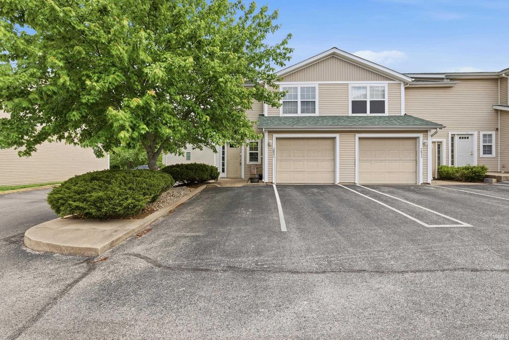Photo of 2851 S Walnut Street Pike, Bloomington, IN 47401 (MLS # 202617952)