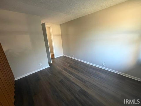 Tiny photo for 3414 Brookhurst Place, South Bend, IN 46615 (MLS # 202643614)