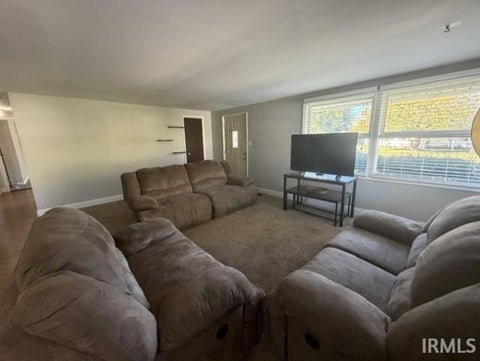 Tiny photo for 3414 Brookhurst Place, South Bend, IN 46615 (MLS # 202643614)