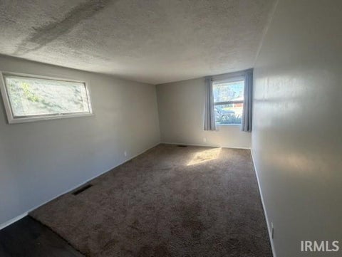 Tiny photo for 3414 Brookhurst Place, South Bend, IN 46615 (MLS # 202643614)