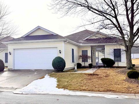 Photo of 2151 W Woodview Drive, Marion, IN 46952 (MLS # 202604904)
