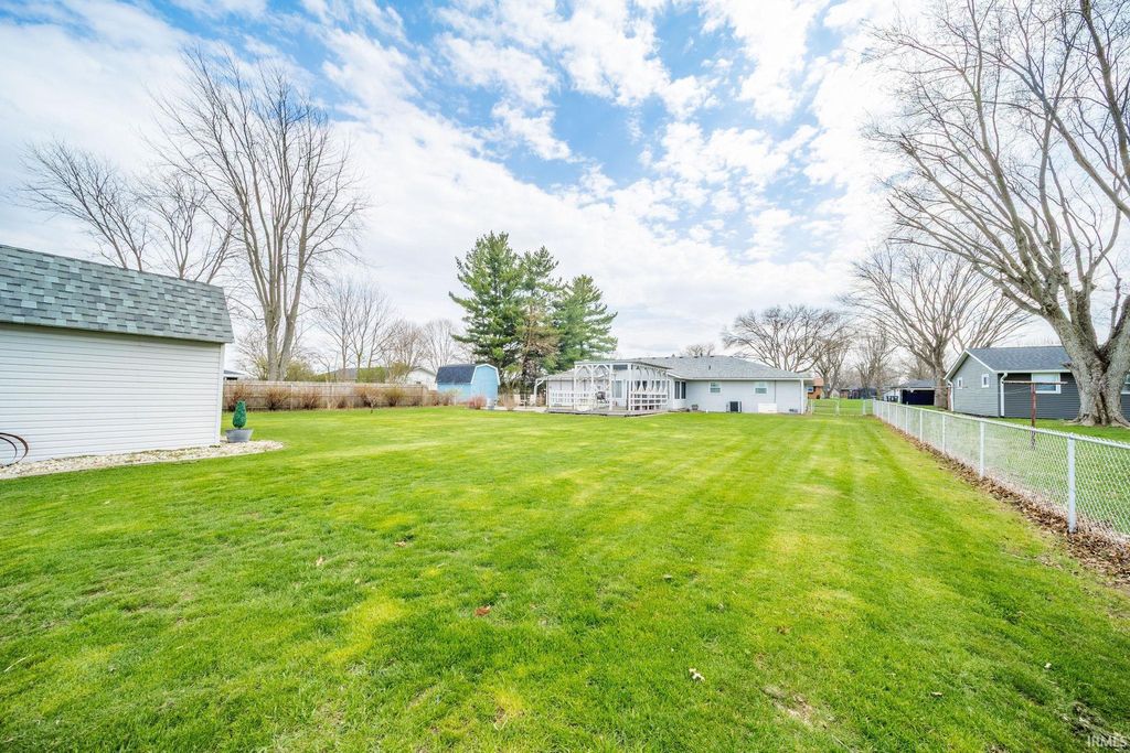 Photo of 3200 E Kendall Lane, Muncie, IN 47303 (MLS # 202611722)