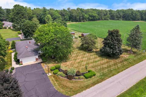 Tiny photo for 1256 Big Hills Road, Rochester, IN 46975 (MLS # 202630139)