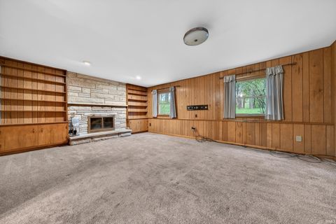 Tiny photo for 1811 E MONROE Pike, Marion, IN 46953 (MLS # 202615345)