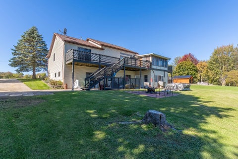 Tiny photo for 5010 Terry Lake Road, Hamilton, IN 46742 (MLS # 202643689)
