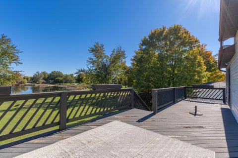 Tiny photo for 5010 Terry Lake Road, Hamilton, IN 46742 (MLS # 202643689)