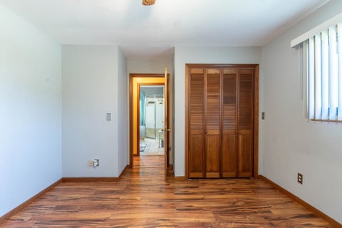 Tiny photo for 5010 Terry Lake Road, Hamilton, IN 46742 (MLS # 202643689)