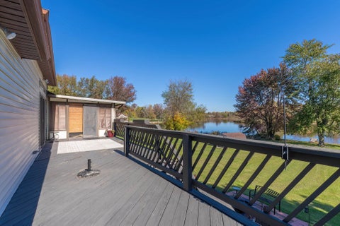 Tiny photo for 5010 Terry Lake Road, Hamilton, IN 46742 (MLS # 202643689)