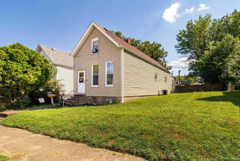 Photo of 2806 W Virginia Street, Evansville, IN 47712 (MLS # 202636231)