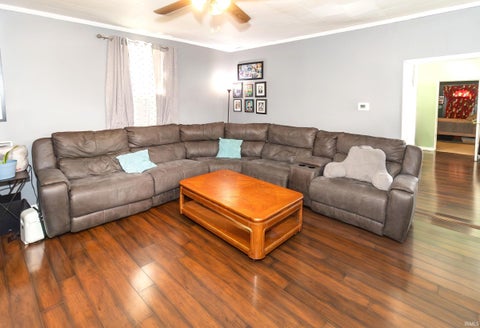 Tiny photo for 2806 W Virginia Street, Evansville, IN 47712 (MLS # 202636231)