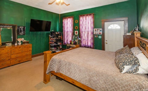 Tiny photo for 2806 W Virginia Street, Evansville, IN 47712 (MLS # 202636231)