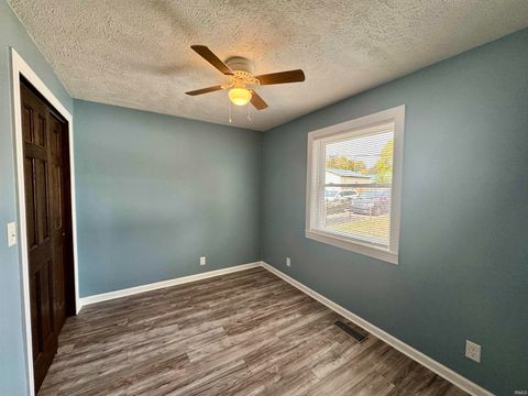 Tiny photo for 806 W Woodland Avenue, Kokomo, IN 46902 (MLS # 202542282)