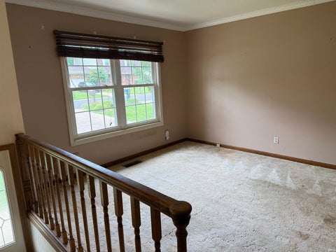 Tiny photo for 7344 Oakpark Drive, Newburgh, IN 47630 (MLS # 202623292)