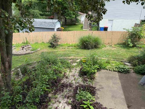 Tiny photo for 7344 Oakpark Drive, Newburgh, IN 47630 (MLS # 202623292)
