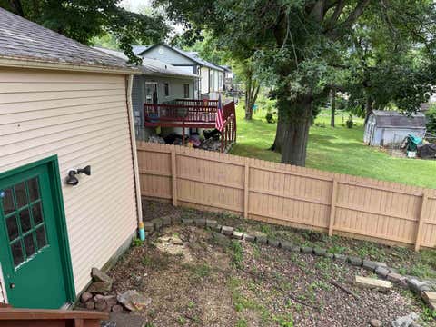 Tiny photo for 7344 Oakpark Drive, Newburgh, IN 47630 (MLS # 202623292)