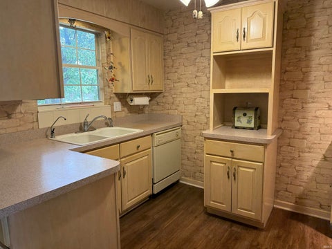 Tiny photo for 7344 Oakpark Drive, Newburgh, IN 47630 (MLS # 202623292)