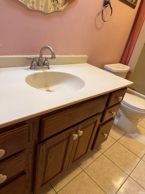 Tiny photo for 7344 Oakpark Drive, Newburgh, IN 47630 (MLS # 202623292)