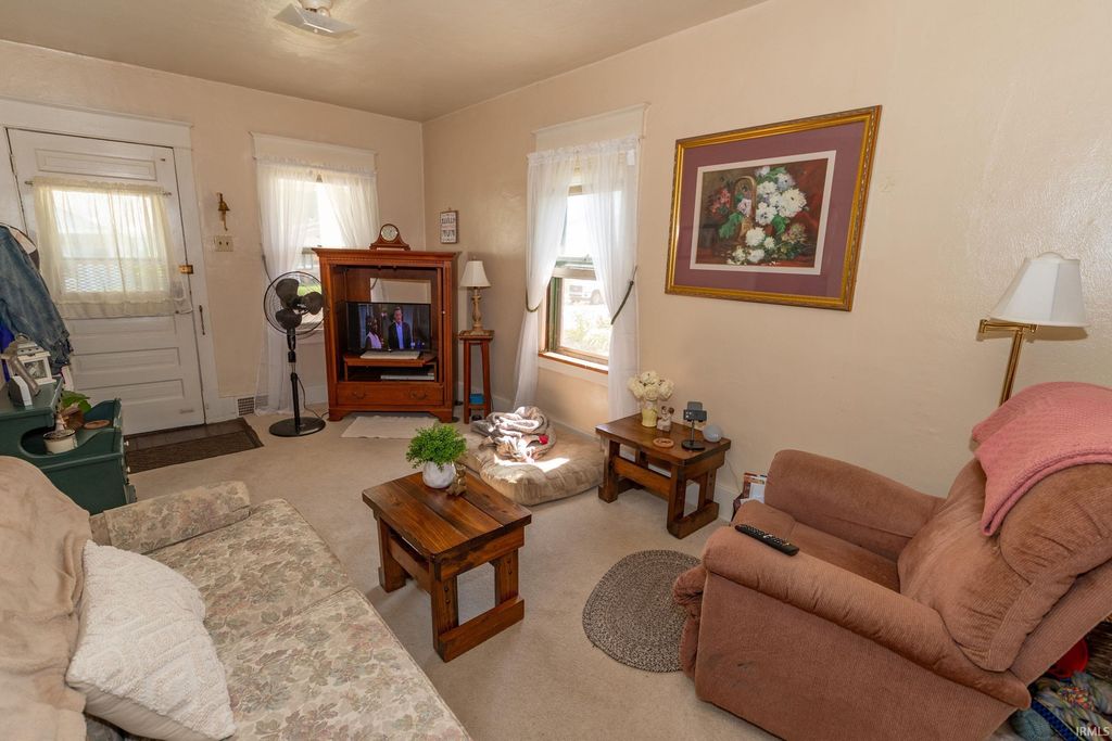 Photo of 137 Monmoor Avenue, Mishawaka, IN 46544 (MLS # 202540631)