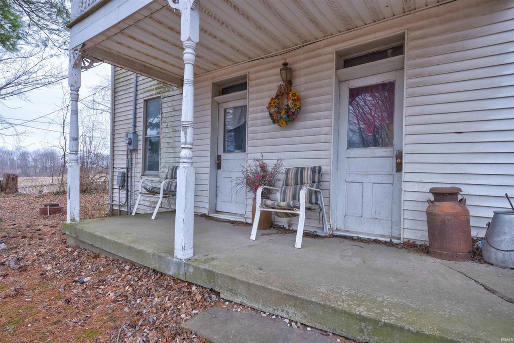 Photo of 9469 W Sinclair Road, Birdseye, IN 47513 (MLS # 202605566)