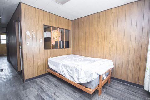 Tiny photo for 1724 Main Street, Lafayette, IN 47904 (MLS # 202536951)