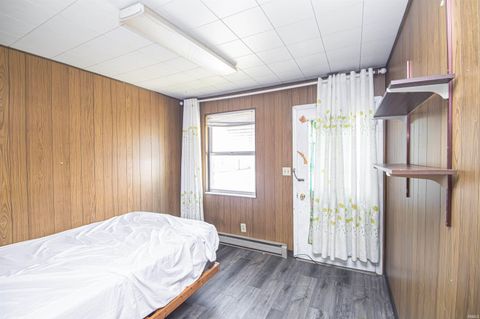 Tiny photo for 1724 Main Street, Lafayette, IN 47904 (MLS # 202536951)