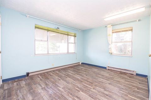 Tiny photo for 1724 Main Street, Lafayette, IN 47904 (MLS # 202536951)