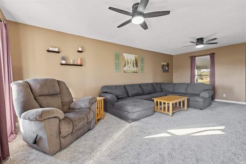 Tiny photo for 4335 E Arrowhead Road, Monticello, IN 47960 (MLS # 202601464)