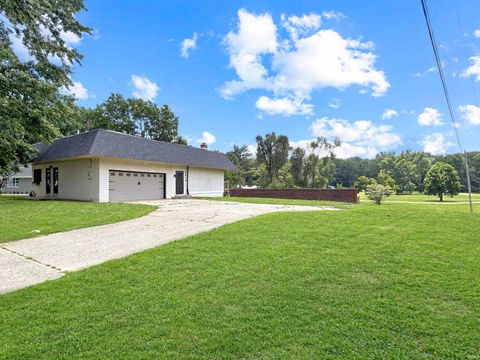 Tiny photo for 3513 Old State Road 25 Road, Lafayette, IN 47905 (MLS # 202626285)