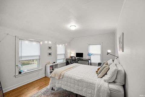 Tiny photo for 910 Vine Street, West Lafayette, IN 47906 (MLS # 202608244)