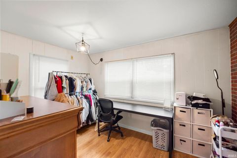 Tiny photo for 910 Vine Street, West Lafayette, IN 47906 (MLS # 202608244)