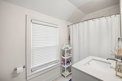 Tiny photo for 910 Vine Street, West Lafayette, IN 47906 (MLS # 202608244)