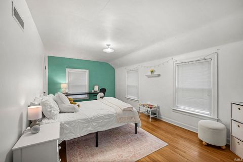 Tiny photo for 910 Vine Street, West Lafayette, IN 47906 (MLS # 202608244)