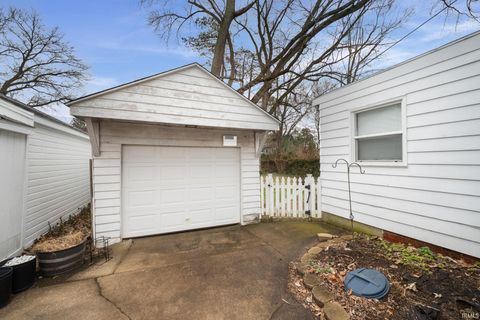 Tiny photo for 910 Vine Street, West Lafayette, IN 47906 (MLS # 202608244)